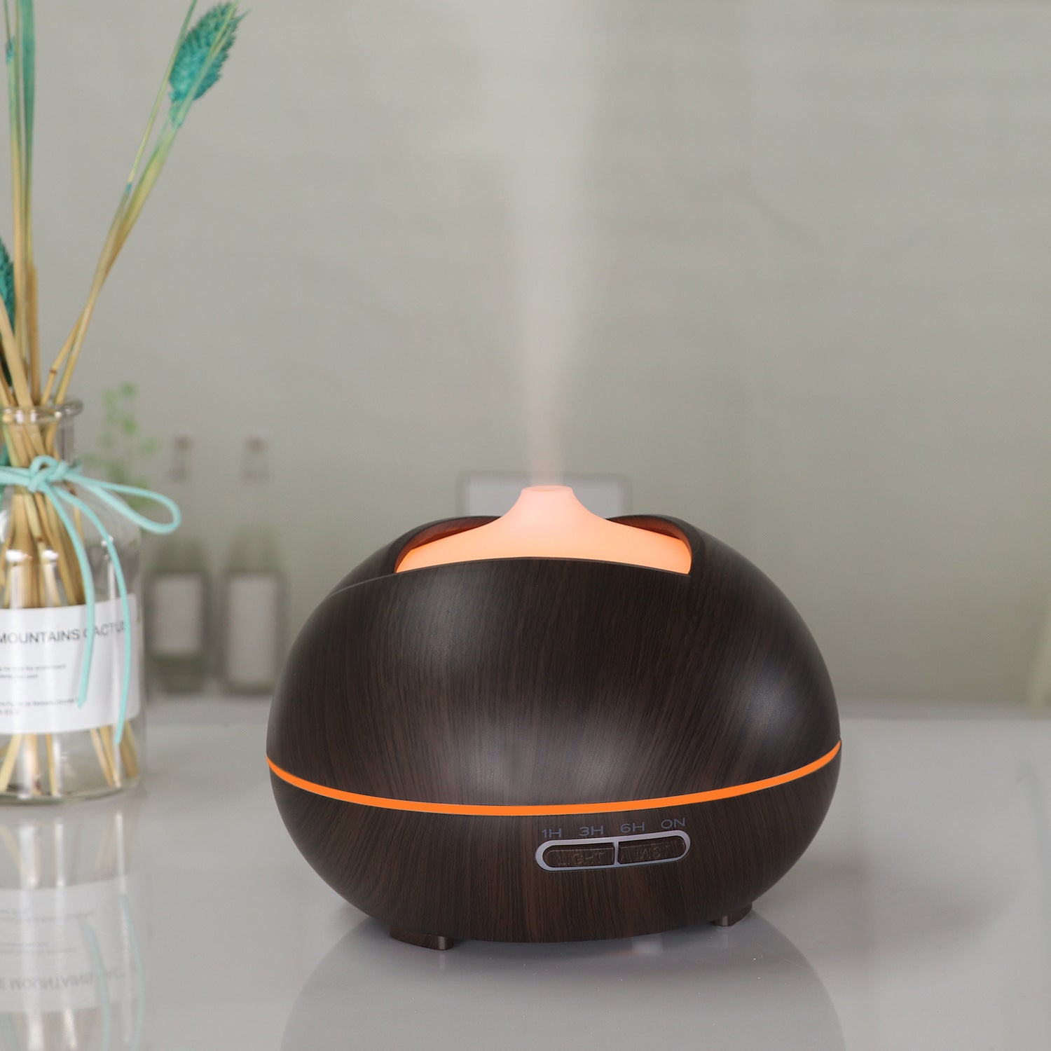 Mini Office With Small Ultrasonic Air Humidifier
