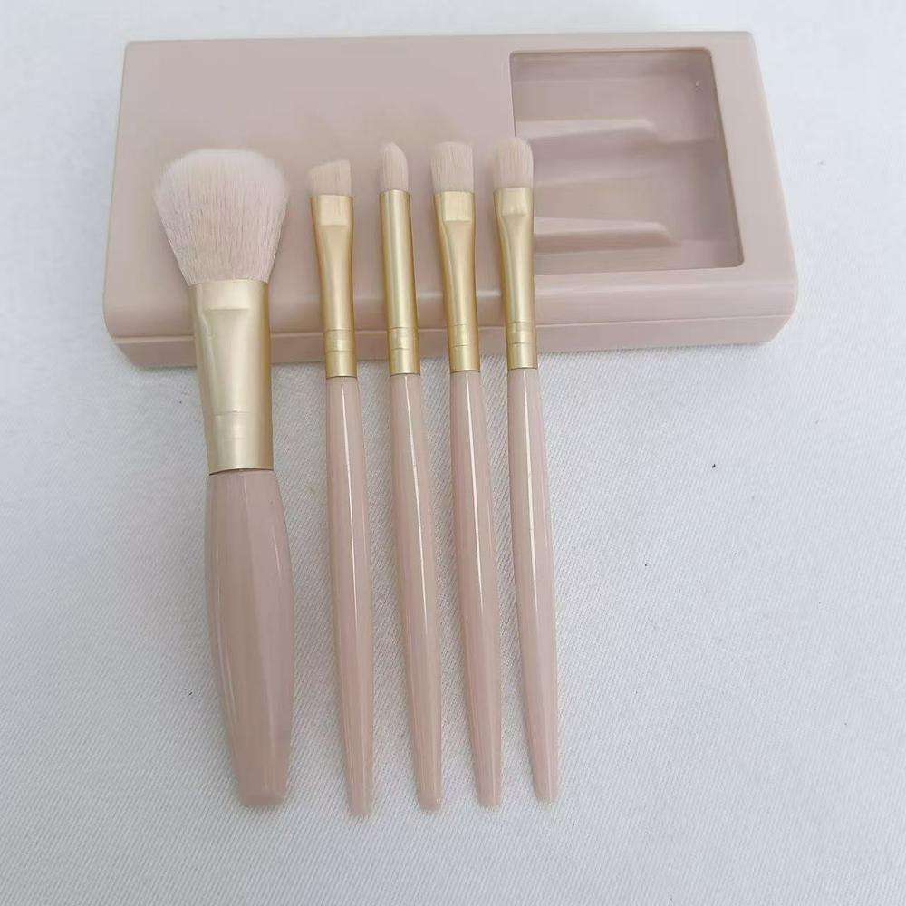 The Best-selling Mirror Makeup Brush Set Complete with ultra Soft Fur Portable Small Set