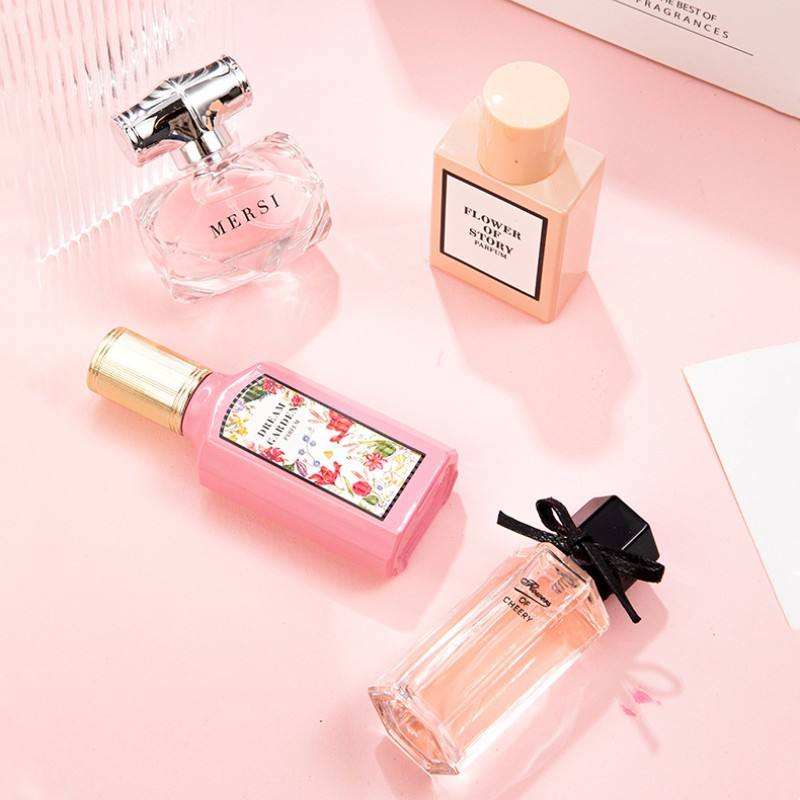 Woman Travel Sets and Mini Perfumes Gift Sets for Women 120 ml
