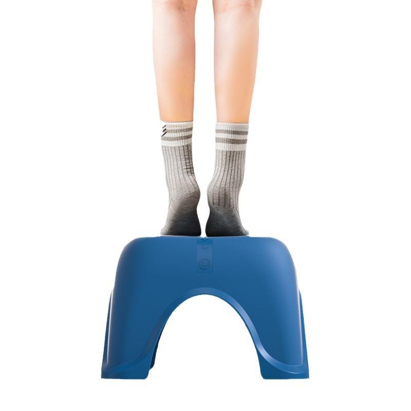 Thickened Plastic Step Stool for Kids and Adults, Non Slip Household Footstool, Low Bathroom Stool for Child Potty and Home Use