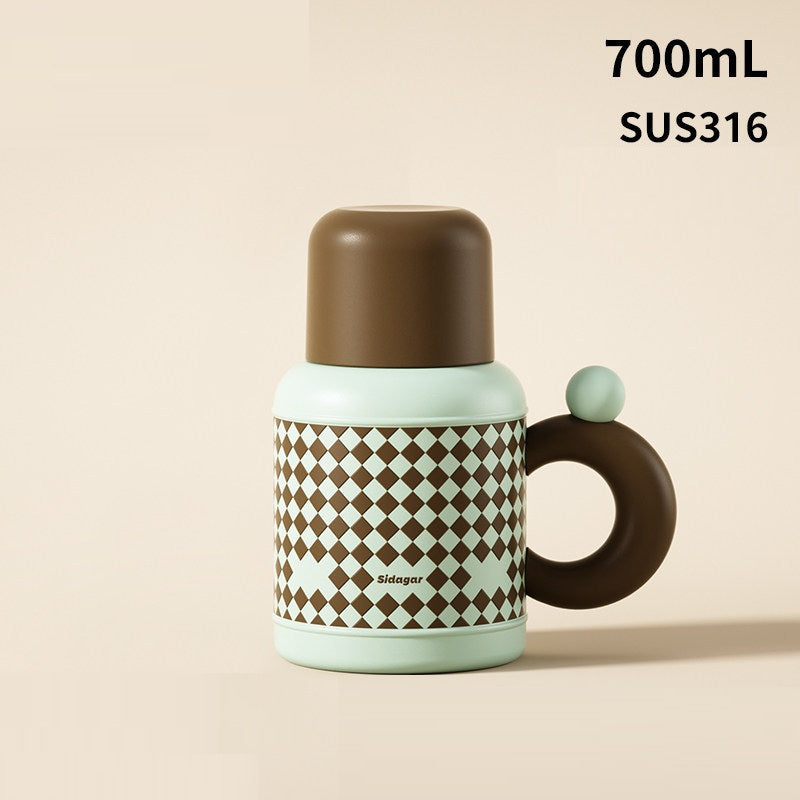 ee9cb2e1777b99de9315e7f657609e02